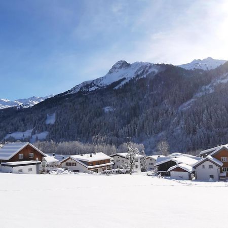 Haus Adrian Apartment Wald am Arlberg Ngoại thất bức ảnh
