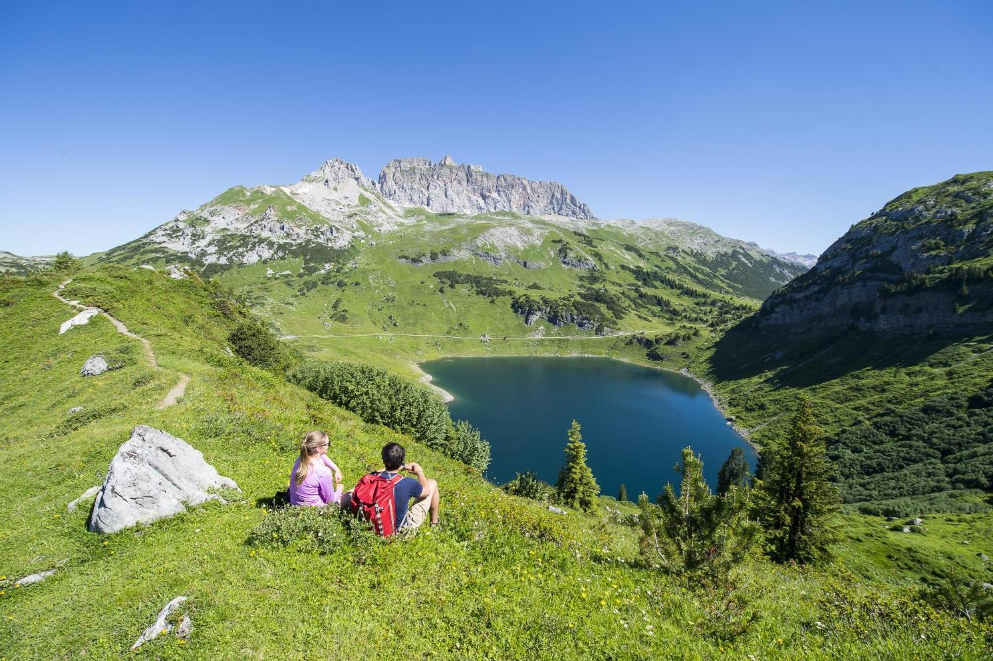 Haus Adrian Apartment Wald am Arlberg Ngoại thất bức ảnh