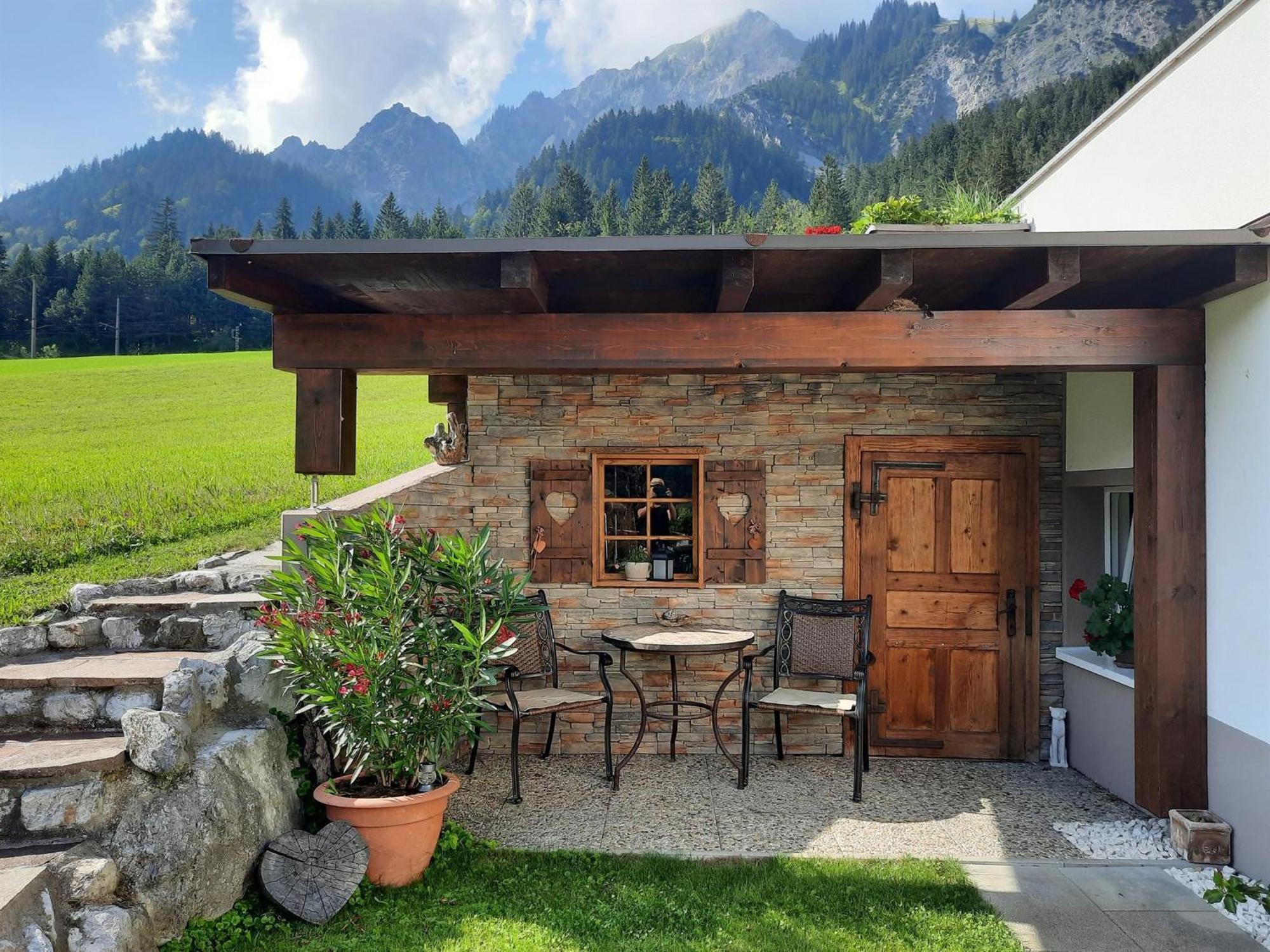 Haus Adrian Apartment Wald am Arlberg Ngoại thất bức ảnh
