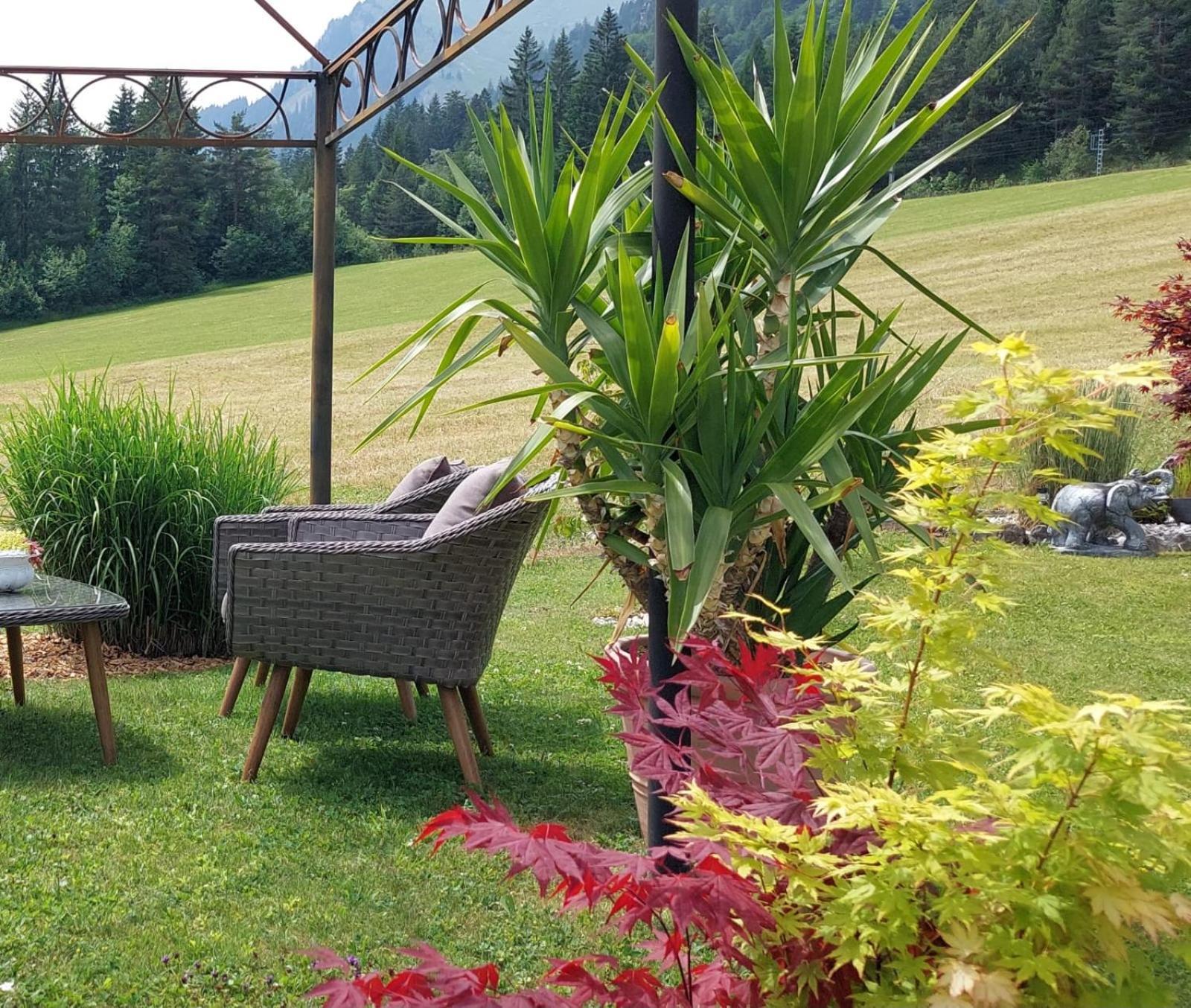 Haus Adrian Apartment Wald am Arlberg Ngoại thất bức ảnh