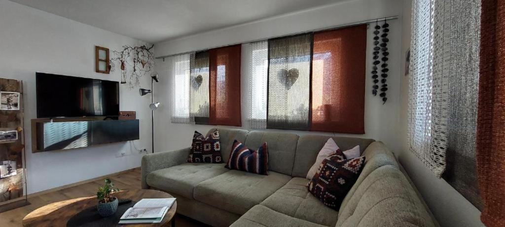 Haus Adrian Apartment Wald am Arlberg Ngoại thất bức ảnh